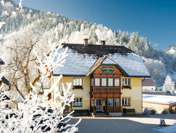 Winter am Glitschnerhof in der Steiermark
