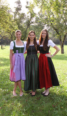 Theresa, Viktoria & Elisabeth
